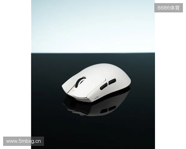 天空:萨卡尚未和阿森纳达成协议,但续约谈判非常积极 天空:萨卡尚未和阿森纳达成协议,但续约谈判非常积极